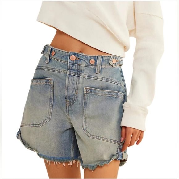 WE THE FREE PALMER MID RISE SHORT